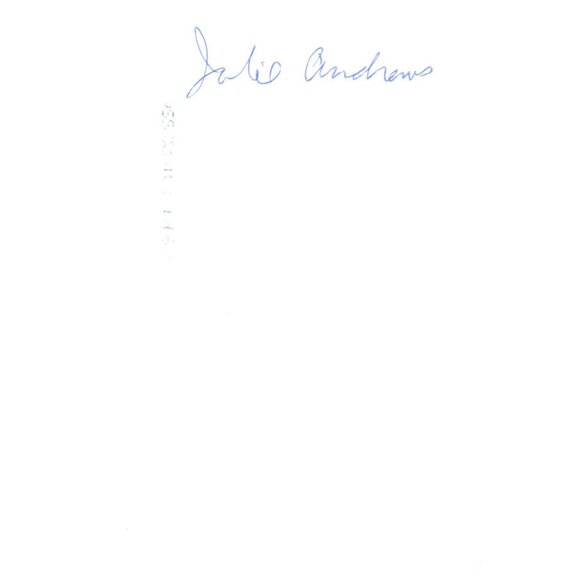 Julie Andrews Smiling Candid Photograph 5 inch Theater Circa 1990 Photo - Picture 2 of 2